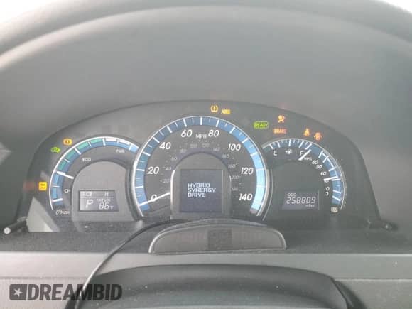 2013 Toyota Camry LE с VIN 4T1BD1FK7DU069905, выставлен на аукционе Copart как лот 89667625 с пробегом 258 809 миль миль и Списание • Salvage title. История ставок и продаж доступна на DreamBid. Изображение 9.