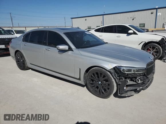 ✅ 2020 BMW 7 Series 740i • VIN: WBA7T2C01LGF96888 • Lot: 48492095. Listed on Copart with 55,287 mi. Free auction sales archive from the USA and detailed vehicle history report at DreamBid. Image 4.