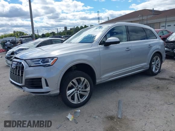 ✅ 2022 Audi Q7 Prestige • VIN: WA1VXBF72ND013800 • Лот: 43163277. Опубликован ранее на IAAI с пробегом 65 677 миль. Бесплатный доступ к архиву аукционных продаж из США и подробный отчёт об истории автомобиля на DreamBid. Изображение 2.
