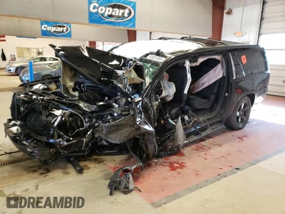 2019 Chevrolet Suburban LT z VIN 1GNSKHKC0KR130570, wystawiony jako Copart lot #43831303 z przebiegiem Nie podano mil oraz Nie do naprawy • Non repairable. Historia ofert i sprzedaży dostępna na DreamBid. Obrazek 1.