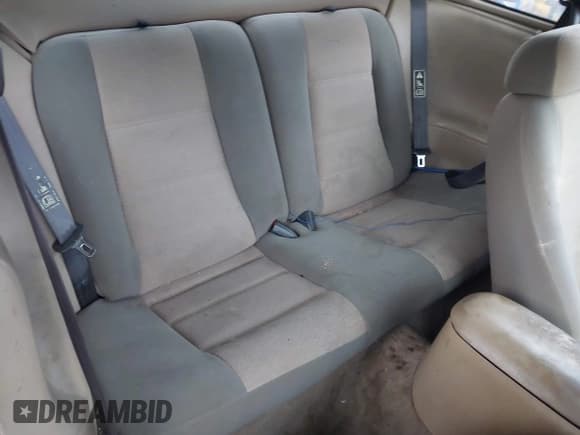 ✅ 2001 Ford Mustang Standard • VIN: 1FAFP40411F119325 • Lot: 43735052. Listed on IAAI with 145,487 mi. Free auction sales archive from the USA and detailed vehicle history report at DreamBid. Image 8.