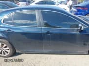 ✅ 2018 Toyota Camry LE • VIN: 4T1B11HK4JU564225 • Lot: 43347813. Listed on IAAI with 74,196 mi. Free auction sales archive from the USA and detailed vehicle history report at DreamBid. Image 13.