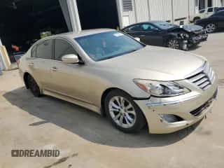 2012 Hyundai Genesis 3.8L z VIN KMHGC4DD6CU195749, wystawiony jako Copart lot #72518794 z przebiegiem 238 164 mil mil oraz Szkoda całkowita • Salvage title. Historia ofert i sprzedaży dostępna na DreamBid. Obrazek 4.
