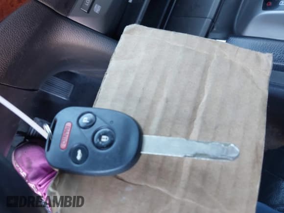 ✅ 2011 Honda Accord EX-L • VIN: 1HGCP3F89BA020477 • Lot: 43566680. Wystawiony na IAAI z przebiegiem 217 656 mil. Bezpłatny archiwum sprzedaży aukcyjnych z USA i szczegółowy raport historii pojazdu na DreamBid. Zdjęcie 11.