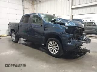 ✅ 2023 Chevrolet Silverado 1500 Custom • VIN: 1GCPABEK0PZ155669 • Lot: 42191863. Wystawiony na IAAI z przebiegiem 53 363 mil. Bezpłatny archiwum sprzedaży aukcyjnych z USA i szczegółowy raport historii pojazdu na DreamBid. Zdjęcie 1.