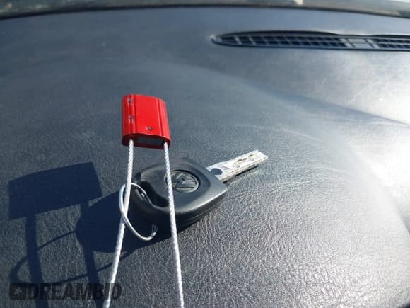 ✅ 2002 Volkswagen Jetta GLS • VIN: 3VWSB69M92M192494 • Лот: 43594883. Опубликован ранее на IAAI с пробегом 215 379 миль. Бесплатный доступ к архиву аукционных продаж из США и подробный отчёт об истории автомобиля на DreamBid. Изображение 11.