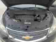 2016 Chevrolet Traverse LS z VIN 1GNKRFED0GJ200370, wystawiony jako Copart lot #86470515 z przebiegiem 156 052 mil mil oraz Czysty tytuł • Clean title. Historia ofert i sprzedaży dostępna na DreamBid. Obrazek 12.