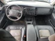 ✅ 2001 Dodge Durango • VIN: 1B4HS28Z71F589202 • Лот: 58522665. Опубликован ранее на Copart с пробегом 233 451 миль. Бесплатный доступ к архиву аукционных продаж из США и подробный отчёт об истории автомобиля на DreamBid. Изображение 8.