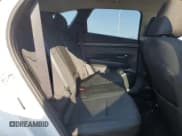 ✅ 2022 Hyundai Tucson SEL • VIN: 5NMJBCAE6NH154830 • Lot: 67425744. Wystawiony na Copart z przebiegiem Nie podano. Bezpłatny archiwum sprzedaży aukcyjnych z USA i szczegółowy raport historii pojazdu na DreamBid. Zdjęcie 11.