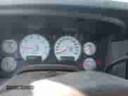 2003 Dodge 1500 ST z VIN 1D7HA18D43J608153, wystawiony jako IAAI lot #41618720 z przebiegiem 206 677 mil mil oraz . Historia ofert i sprzedaży dostępna na DreamBid. Obrazek 7.