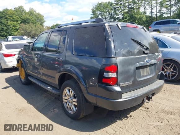 ✅ 2010 Ford Explorer Limited • VIN: 1FMEU7FEXAUB15894 • Lot: 43058598. Wystawiony na IAAI z przebiegiem 127 236 mil. Bezpłatny archiwum sprzedaży aukcyjnych z USA i szczegółowy raport historii pojazdu na DreamBid. Zdjęcie 3.