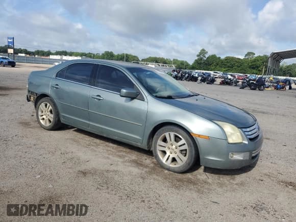✅ 2006 Ford Fusion • VIN: 3FAFP08Z76R229055 • Lot: 60980675. Wystawiony na Copart z przebiegiem 218 545 mil. Bezpłatny archiwum sprzedaży aukcyjnych z USA i szczegółowy raport historii pojazdu na DreamBid. Zdjęcie 4.