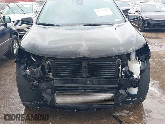 ✅ 2022 Chevrolet Equinox LT • VIN: 3GNAXUEV4NL310455 • Lot: 43375662. Listed on IAAI with 31,475 mi. Free auction sales archive from the USA and detailed vehicle history report at DreamBid. Image 6.