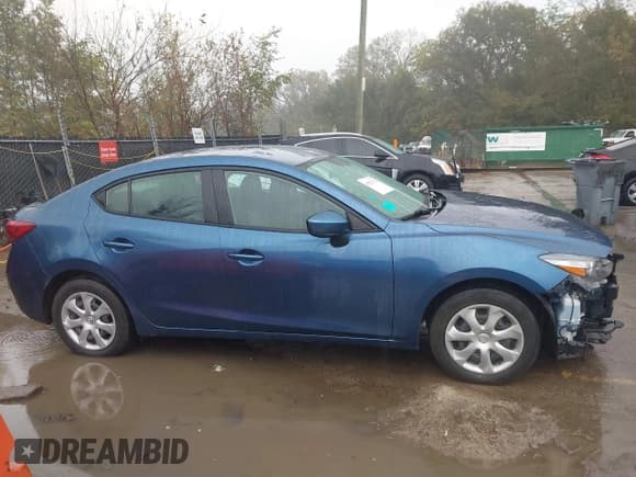 ✅ 2017 Mazda 3 Sport • VIN: 3MZBN1U72HM102705 • Lot: 43523735. Listed on IAAI with 186,365 mi. Free auction sales archive from the USA and detailed vehicle history report at DreamBid. Image 13.