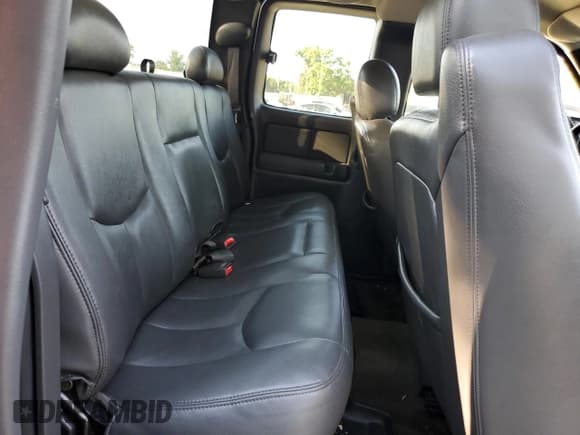 ✅ 2003 Chevrolet Silverado SS • VIN: 2GCEK19N331336514 • Лот: 58198544. Опубликован ранее на Copart с пробегом 123 463 миль. Бесплатный доступ к архиву аукционных продаж из США и подробный отчёт об истории автомобиля на DreamBid. Изображение 10.