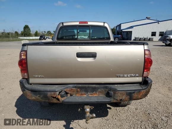 ✅ 2008 Toyota Tacoma • VIN: 5TEPX42N58Z536058 • Lot: 80115005. Wystawiony na Copart z przebiegiem 170 271 mil. Bezpłatny archiwum sprzedaży aukcyjnych z USA i szczegółowy raport historii pojazdu na DreamBid. Zdjęcie 6.