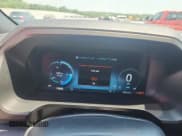 ✅ 2022 Ford F-150 Lightning Pro • VIN: 1FT6W1EV9NWG02001 • Лот: 63665255. Опубликован ранее на Copart с пробегом 39 517 миль. Бесплатный доступ к архиву аукционных продаж из США и подробный отчёт об истории автомобиля на DreamBid. Изображение 9.