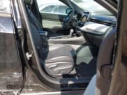 ✅ 2023 Jeep Compass (RED) Edition • VIN: 3C4NJDCN3PT558682 • Lot: 40799058. Wystawiony na IAAI z przebiegiem 8 786 mil. Bezpłatny archiwum sprzedaży aukcyjnych z USA i szczegółowy raport historii pojazdu na DreamBid. Zdjęcie 5.