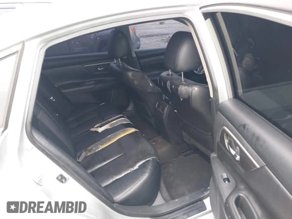 ✅ 2015 Nissan Altima SL • VIN: 1N4BL3AP2FC282992 • Lot: 41980768. Listed on IAAI with 187,550 mi. Free auction sales archive from the USA and detailed vehicle history report at DreamBid. Image 8.