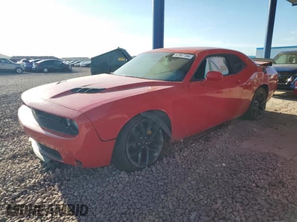 ✅ 2022 Dodge Challenger SXT • VIN: 2C3CDZAG7NH149174 • Lot: 67957184. Wystawiony na Copart z przebiegiem 46 232 mil. Bezpłatny archiwum sprzedaży aukcyjnych z USA i szczegółowy raport historii pojazdu na DreamBid. Zdjęcie 1.