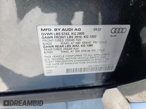 ✅ 2022 Audi SQ5 Premium • VIN: WA1A4AFY2N2103115 • Lot: 68171305. Wystawiony na Copart z przebiegiem Nie podano. Bezpłatny archiwum sprzedaży aukcyjnych z USA i szczegółowy raport historii pojazdu na DreamBid. Zdjęcie 14.