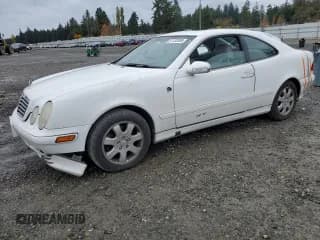 ✅ 2000 Mercedes-Benz CLK 320/430 • VIN: WDBLJ65G9YF150070 • Lot: 91132055. Wystawiony na Copart z przebiegiem 204 593 mil. Bezpłatny archiwum sprzedaży aukcyjnych z USA i szczegółowy raport historii pojazdu na DreamBid. Zdjęcie 1.