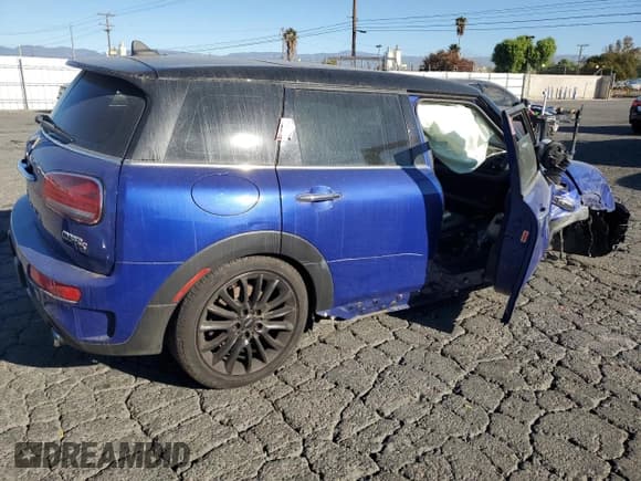 ✅ 2021 MINI Clubman Cooper S • VIN: WMWLV7C01M2P11460 • Lot: 84250374. Wystawiony na Copart z przebiegiem Nie podano. Bezpłatny archiwum sprzedaży aukcyjnych z USA i szczegółowy raport historii pojazdu na DreamBid. Zdjęcie 3.