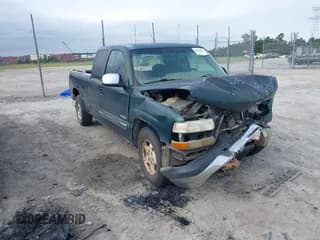 ✅ 2001 Chevrolet Silverado 1500 LS • VIN: 2GCEC19T311213773 • Лот: 43049061. Опубликован ранее на IAAI с пробегом 338 159 миль. Бесплатный доступ к архиву аукционных продаж из США и подробный отчёт об истории автомобиля на DreamBid. Изображение 1.