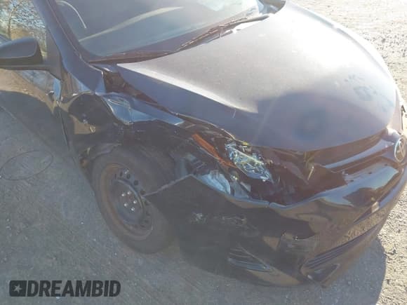 ✅ 2018 Toyota Corolla LE • VIN: 2T1BURHE7JC103330 • Lot: 43637387. Listed on IAAI with 59,696 mi. Free auction sales archive from the USA and detailed vehicle history report at DreamBid. Image 6.