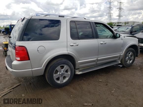 ✅ 2003 Ford Explorer Limited • VIN: 1FMDU75W43ZA67594 • Lot: 54371714. Wystawiony na Copart z przebiegiem 198 429 mil. Bezpłatny archiwum sprzedaży aukcyjnych z USA i szczegółowy raport historii pojazdu na DreamBid. Zdjęcie 3.