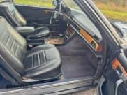 ✅ 1983 Mercedes-Benz 380 SEC • VIN: WDBCA43A4DB006205 • Lot: 94331055. Listed on Copart with 88,806 mi. Free auction sales archive from the USA and detailed vehicle history report at DreamBid. Image 5.