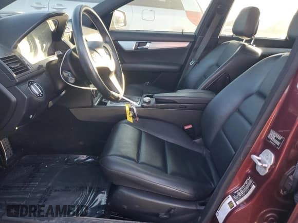 ✅ 2008 Mercedes-Benz C 300 Sport • VIN: WDDGF81X68F135795 • Lot: 91704945. Listed on Copart with 127,550 mi. Free auction sales archive from the USA and detailed vehicle history report at DreamBid. Image 7.