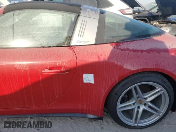 ✅ 2017 Porsche 911 4 • VIN: WP0BA2A99HS132236 • Lot: 76339244. Listed on Copart with Not provided. Free auction sales archive from the USA and detailed vehicle history report at DreamBid. Image 12.