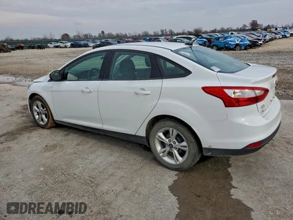 ✅ 2013 Ford Focus SE • VIN: 1FADP3F20DL177231 • Lot: 93351825. Wystawiony na Copart z przebiegiem Nie podano. Bezpłatny archiwum sprzedaży aukcyjnych z USA i szczegółowy raport historii pojazdu na DreamBid. Zdjęcie 2.