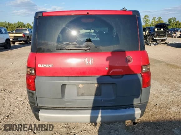 ✅ 2005 Honda Element EX • VIN: 5J6YH186X5L017723 • Lot: 84185415. Wystawiony na Copart z przebiegiem 245 413 mil. Bezpłatny archiwum sprzedaży aukcyjnych z USA i szczegółowy raport historii pojazdu na DreamBid. Zdjęcie 6.