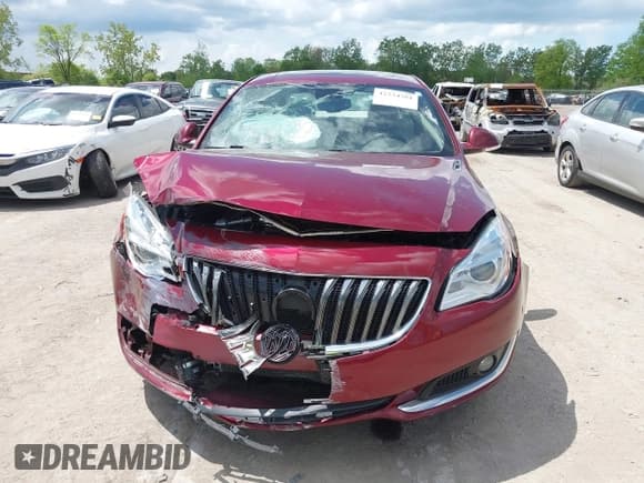 ✅ 2017 Buick Regal Sport Touring • VIN: 2G4GL5EX6H9124876 • Lot: 42234781. Listed on IAAI with 145,629 mi. Free auction sales archive from the USA and detailed vehicle history report at DreamBid. Image 12.