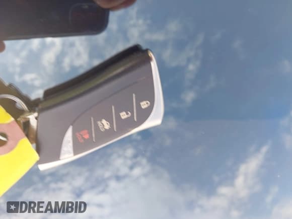 ✅ 2018 Lexus LC 500h • VIN: JTHHP5AY6JA001289 • Lot: 42563869. Listed on IAAI with 59,264 mi. Free auction sales archive from the USA and detailed vehicle history report at DreamBid. Image 11.