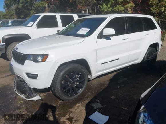 ✅ 2019 Jeep Grand Cherokee Upland • VIN: 1C4RJFAG4KC568014 • Lot: 43462908. Listed on IAAI with 77,727 mi. Free auction sales archive from the USA and detailed vehicle history report at DreamBid. Image 17.