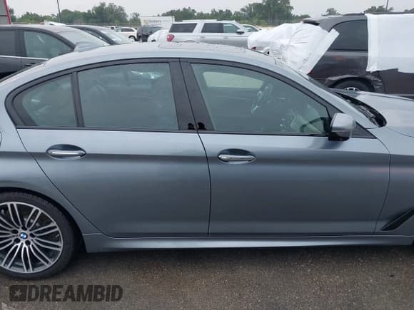 ✅ 2018 BMW 5 Series 540i • VIN: WBAJE5C55JWA97785 • Lot: 42277279. Listed on IAAI with 56,860 mi. Free auction sales archive from the USA and detailed vehicle history report at DreamBid. Image 13.