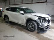 ✅ 2021 Toyota Highlander XLE • VIN: 5TDHZRBH0MS130170 • Lot: 90228535. Wystawiony na Copart z przebiegiem 79 906 mil. Bezpłatny archiwum sprzedaży aukcyjnych z USA i szczegółowy raport historii pojazdu na DreamBid. Zdjęcie 4.