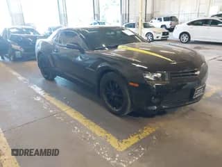 2015 Chevrolet Camaro LT with VIN 2G1FD1E3XF9309229, listed as a IAAI auction lot 42672919 with 40,301 mi miles and . Bid and sale history available at DreamBid. Image 1.