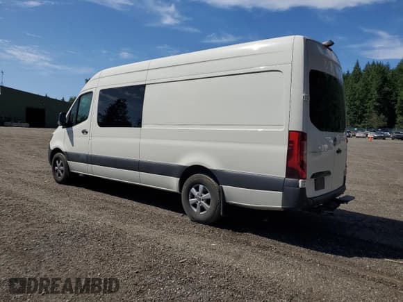 ✅ 2024 Mercedes-Benz Sprinter • VIN: W1W4NCHY6RT164156 • Lot: 60569285. Wystawiony na Copart z przebiegiem 12 867 mil. Bezpłatny archiwum sprzedaży aukcyjnych z USA i szczegółowy raport historii pojazdu na DreamBid. Zdjęcie 2.