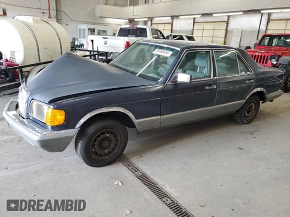 ✅ 1983 Mercedes-Benz 300 SD • VIN: WDBCB20A6DB049854 • Lot: 80966454. Listed on Copart with 162,999 mi. Free auction sales archive from the USA and detailed vehicle history report at DreamBid. Image 1.