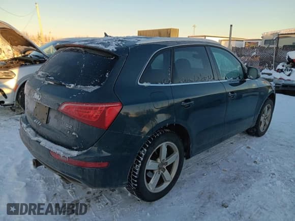 ✅ 2011 Audi Q5 Premium Plus • VIN: WA1DKAFP1BA094063 • Lot: 93374785. Wystawiony na Copart z przebiegiem 110 136 mil. Bezpłatny archiwum sprzedaży aukcyjnych z USA i szczegółowy raport historii pojazdu na DreamBid. Zdjęcie 3.