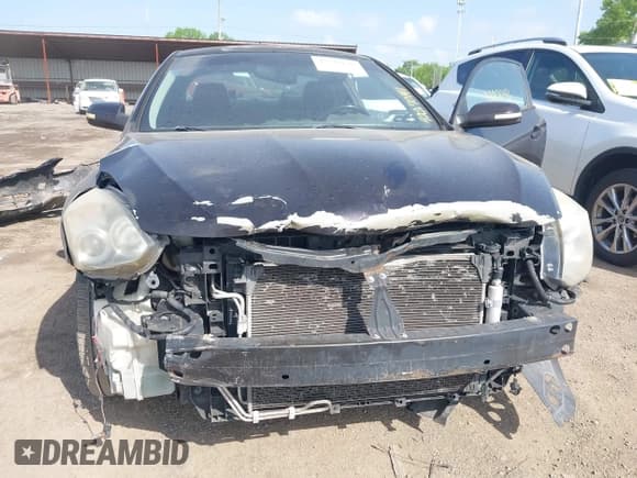 ✅ 2010 Nissan Altima SR • VIN: 1N4BL2EPXAC111422 • Лот: 42270141. Опубликован ранее на IAAI с пробегом 142 508 миль. Бесплатный доступ к архиву аукционных продаж из США и подробный отчёт об истории автомобиля на DreamBid. Изображение 6.