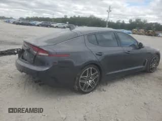 ✅ 2023 Kia Stinger GT2 • VIN: KNAE55LC2P6131770 • Lot: 86845715. Wystawiony na Copart z przebiegiem 31 622 mil. Bezpłatny archiwum sprzedaży aukcyjnych z USA i szczegółowy raport historii pojazdu na DreamBid. Zdjęcie 3.