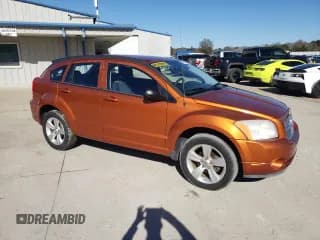 ✅ 2011 Dodge Caliber Mainstreet • VIN: 1B3CB3HA6BD221203 • Лот: 85759804. Опубликован ранее на Copart с пробегом 125 442 миль. Бесплатный доступ к архиву аукционных продаж из США и подробный отчёт об истории автомобиля на DreamBid. Изображение 4.