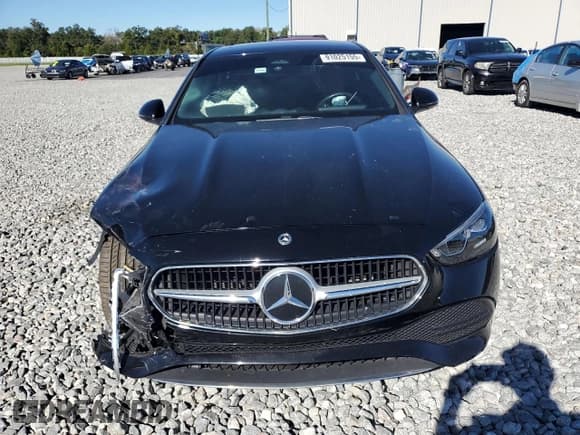 ✅ 2022 Mercedes-Benz C 300 • VIN: W1KAF4GBXNR056909 • Lot: 91025155. Listed on Copart with 66,047 mi. Free auction sales archive from the USA and detailed vehicle history report at DreamBid. Image 5.