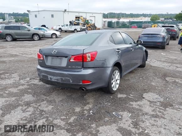 ✅ 2012 Lexus IS 250 • VIN: JTHCF5C26C5054267 • Лот: 42745292. Опубликован ранее на IAAI с пробегом Не указан. Бесплатный доступ к архиву аукционных продаж из США и подробный отчёт об истории автомобиля на DreamBid. Изображение 4.