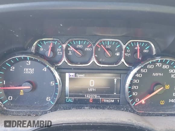 ✅ 2015 Chevrolet Silverado 2500HD LT • VIN: 1GC2KVEG8FZ549360 • Lot: 41497647. Wystawiony na IAAI z przebiegiem 142 379 mil. Bezpłatny archiwum sprzedaży aukcyjnych z USA i szczegółowy raport historii pojazdu na DreamBid. Zdjęcie 15.